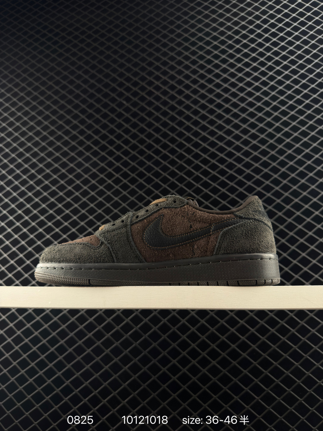 Travis Scott x Air Jordan 1 ” Reverse Mocha “